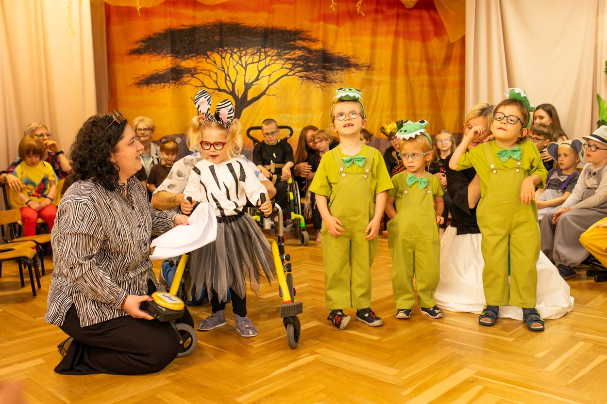 Uroczyste zakończenie roku w Przedszkolu — zdjęcie 13