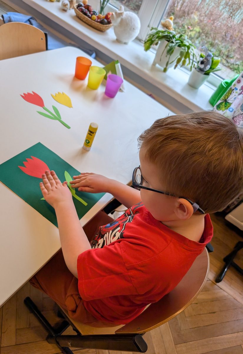 Praca plastyczna Tulipan — grupa Motylki